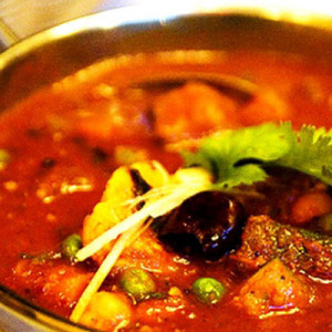 Vegetables vindaloo