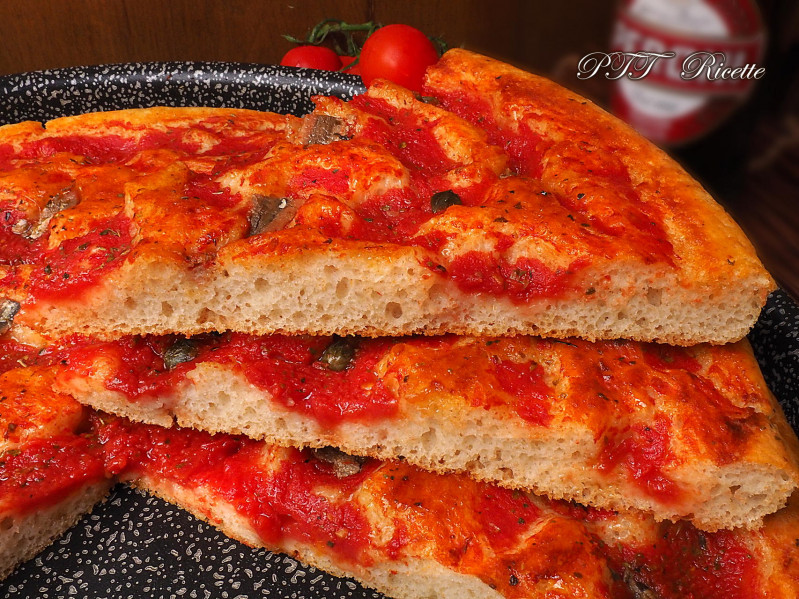 Focaccia al pomodoro